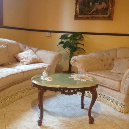 Il B&B Maison Graziella Viagrande Extérieur photo