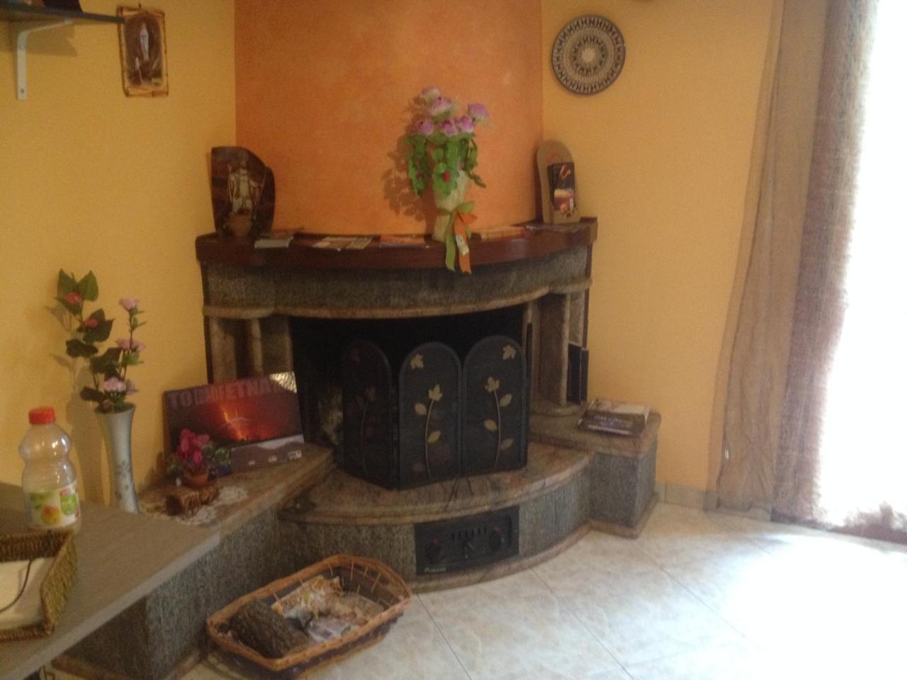 Il B&B Maison Graziella Viagrande Extérieur photo
